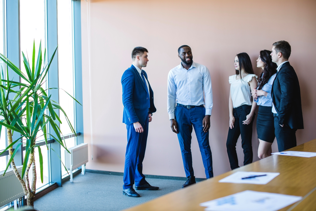 Business People 83_1_329.jpg